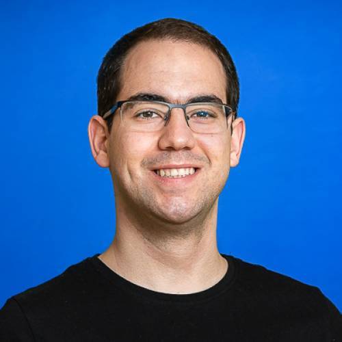 András András