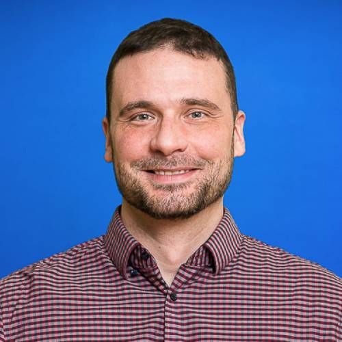 András András