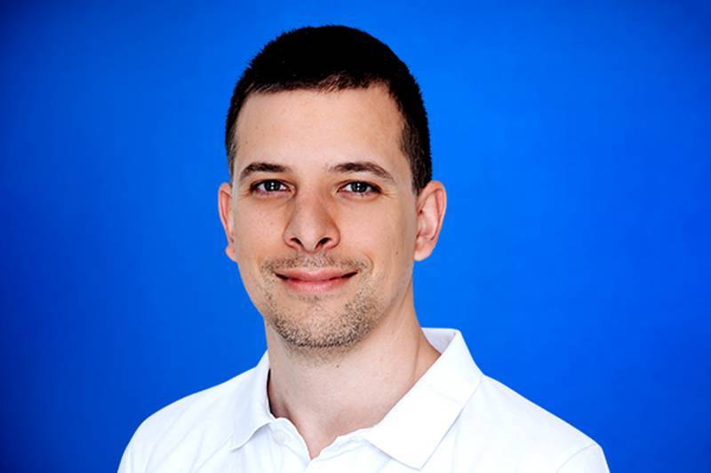 Mark Vinkovits Mark Vinkovits